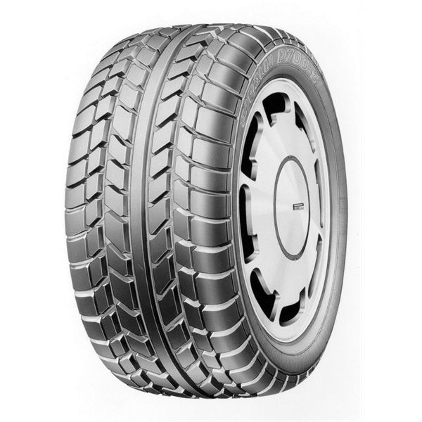 Pneu P700-Z Pirelli 165/55X13 70 H Pneu P700-Z Pirelli 165/55X13 70 H