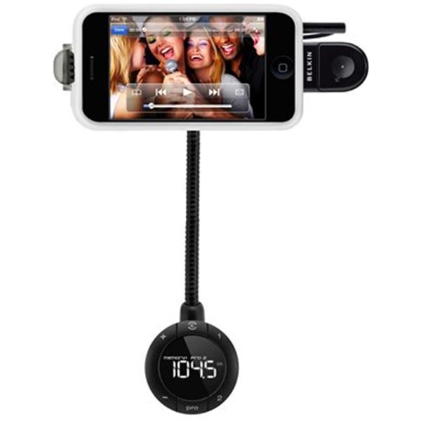 Kit mains-libres / Transmetteur FM Belkin Tunebase FM pour iPod & iPhone Kit mains-libres / Transmetteur FM Belkin Tunebase FM pour iPod & iPhone