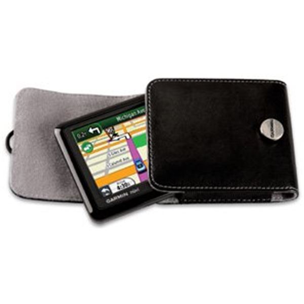Pack GPS Garmin Nüvi 1340T cartes gratuites à vie + housse cuir offerte Pack GPS Garmin Nüvi 1340T cartes gratuites à vie + housse cuir offerte